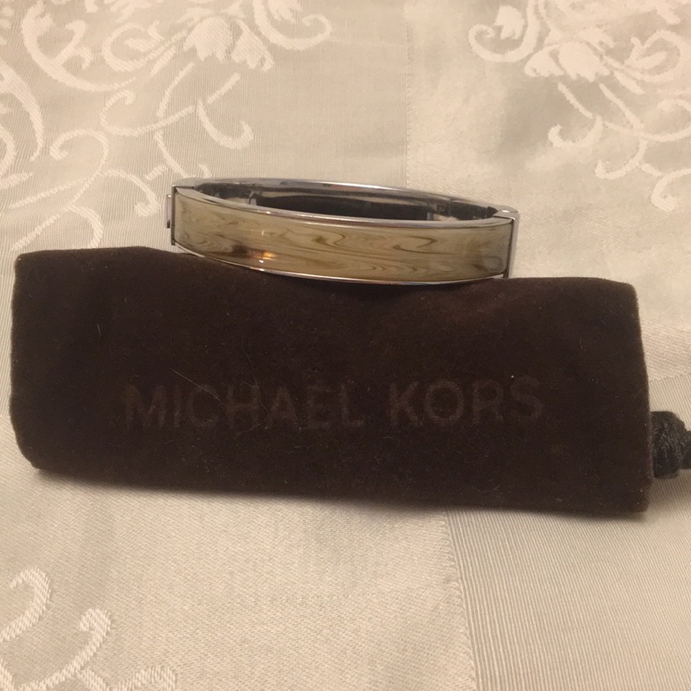 MICHAEL KORS silver hinged bangle bracelet